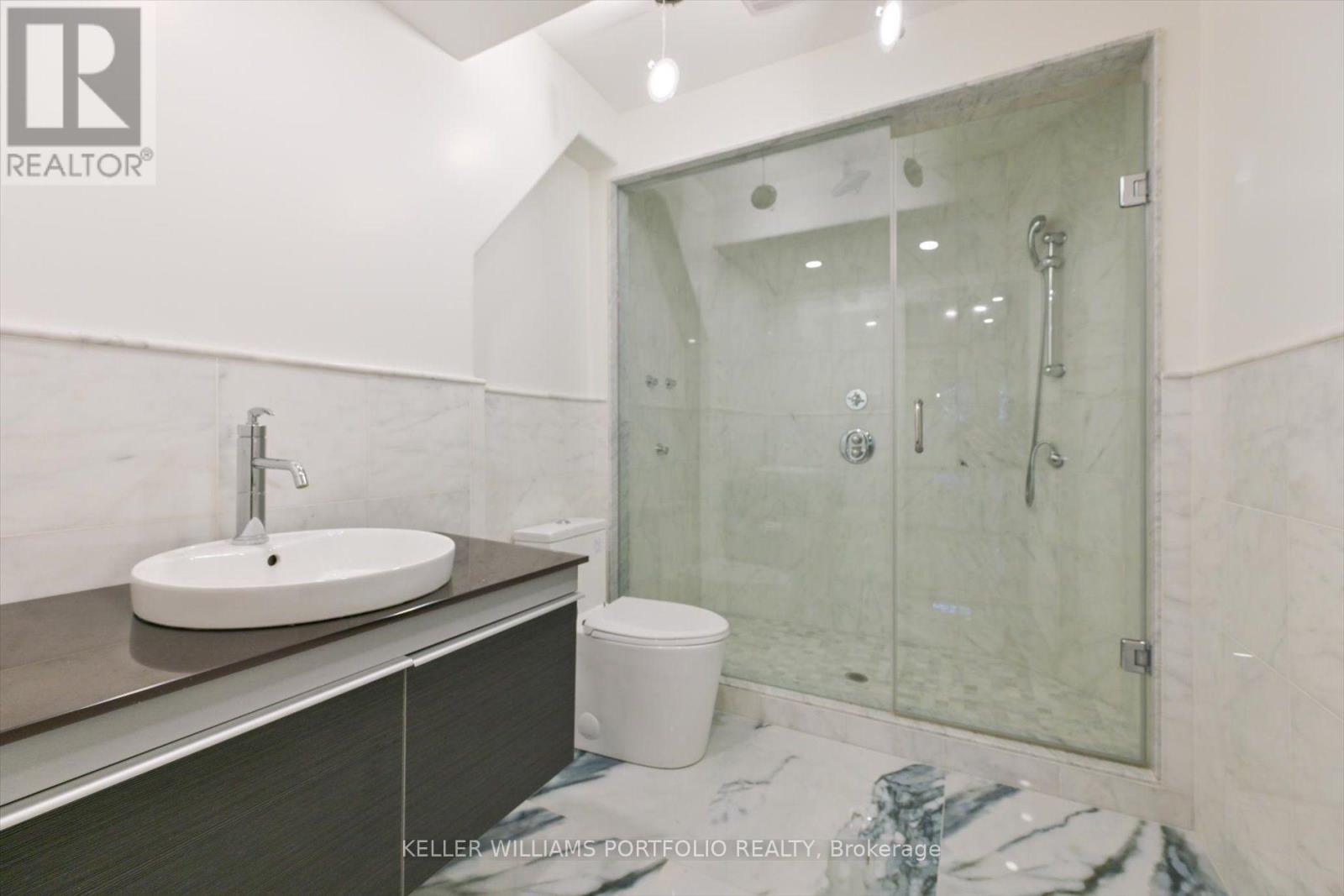 27 True Davidson Drive, Toronto, Ontario  M4W 3X3 - Photo 48 - C13847732