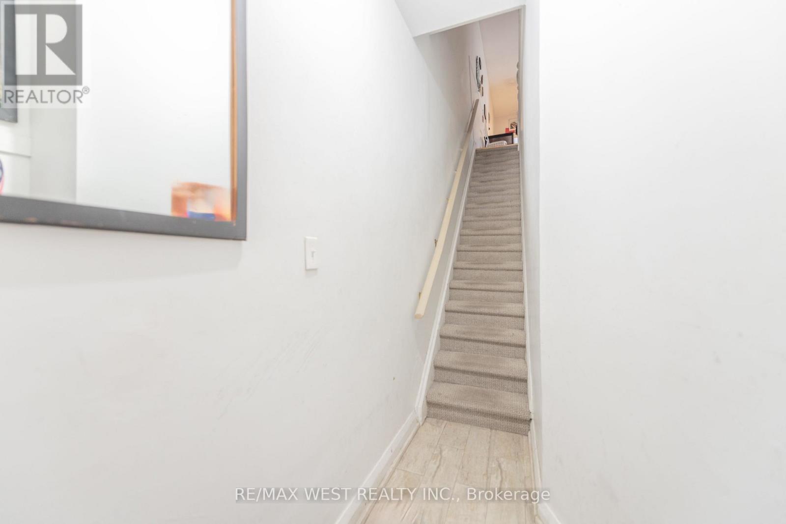 284 Lisgar Street, Toronto, Ontario  M6J 3G9 - Photo 4 - C13847818