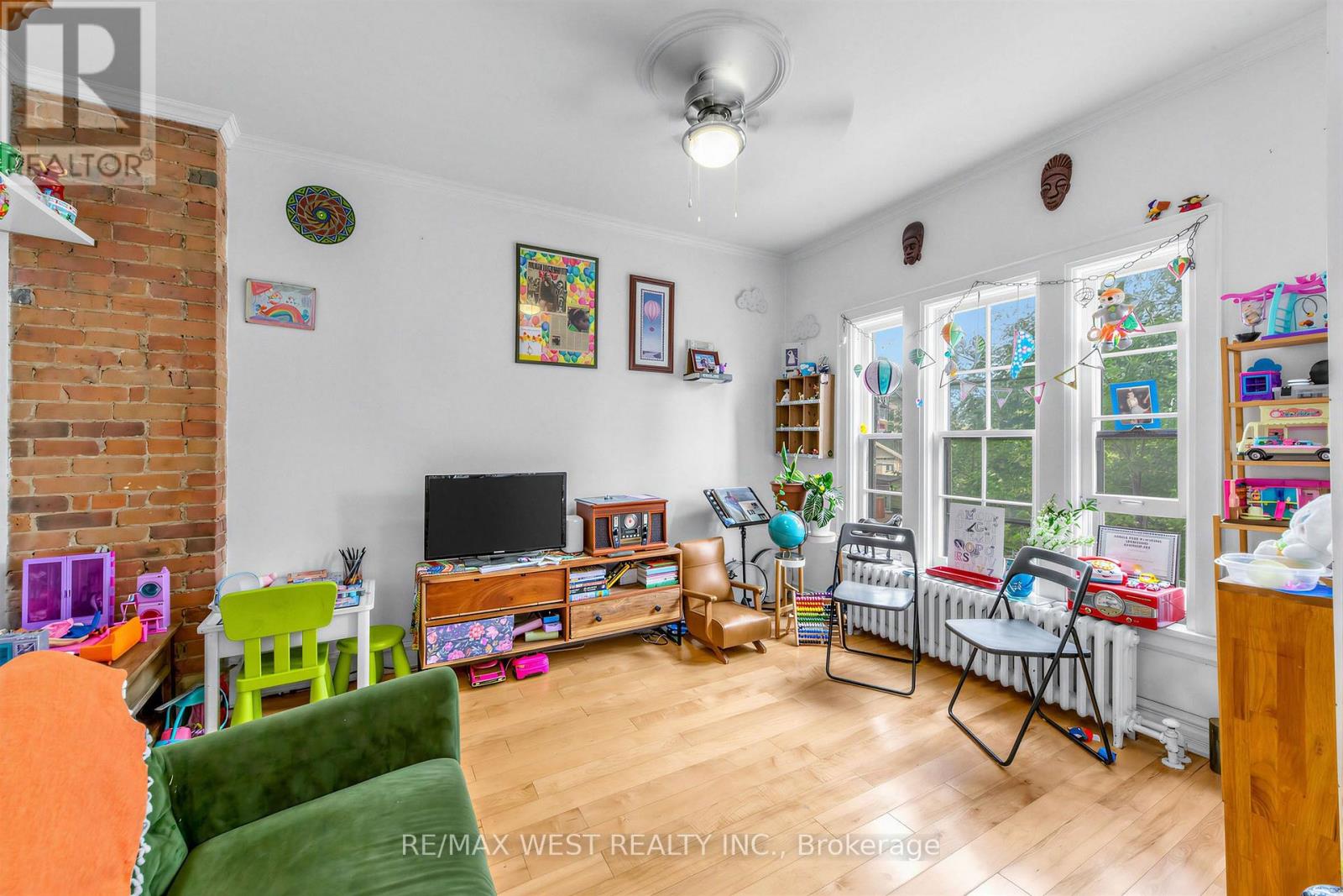 284 Lisgar Street, Toronto, Ontario  M6J 3G9 - Photo 6 - C13847818