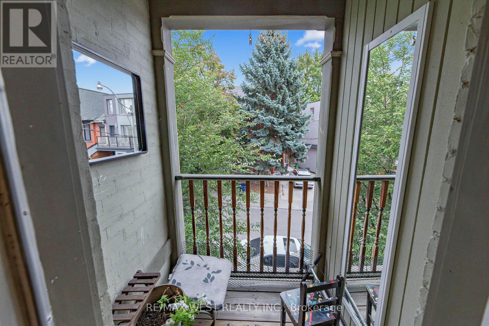 284 Lisgar Street, Toronto, Ontario  M6J 3G9 - Photo 8 - C13847818