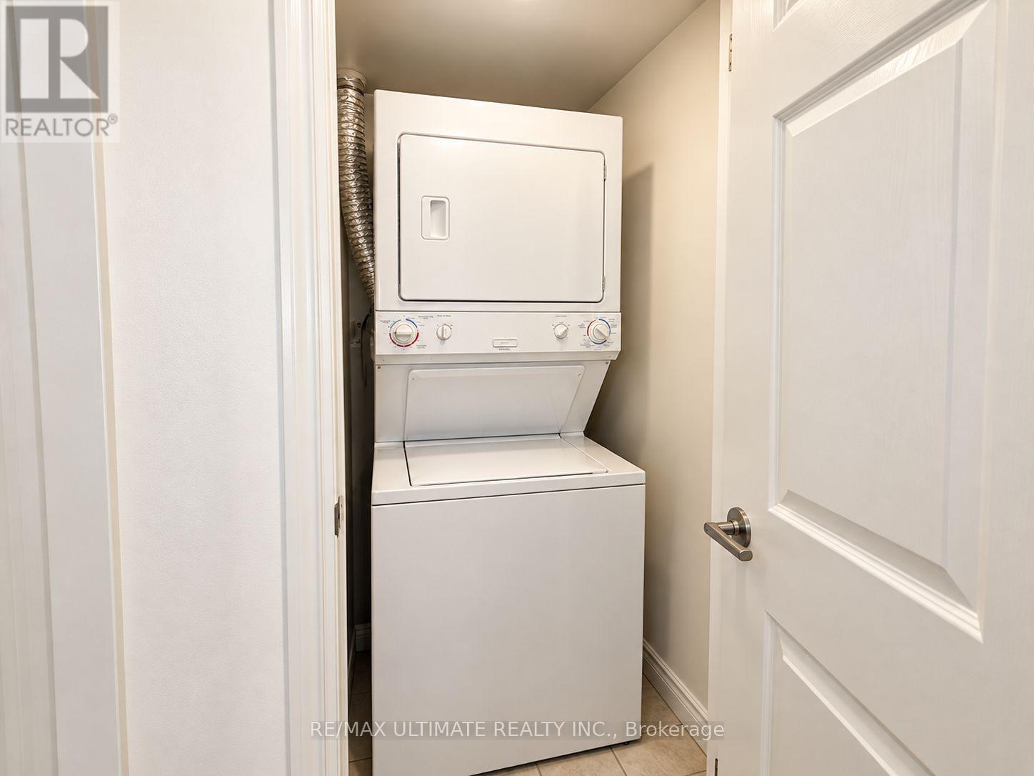 2901 - 763 Bay Street, Toronto, Ontario  M5G 2R3 - Photo 12 - C13847878