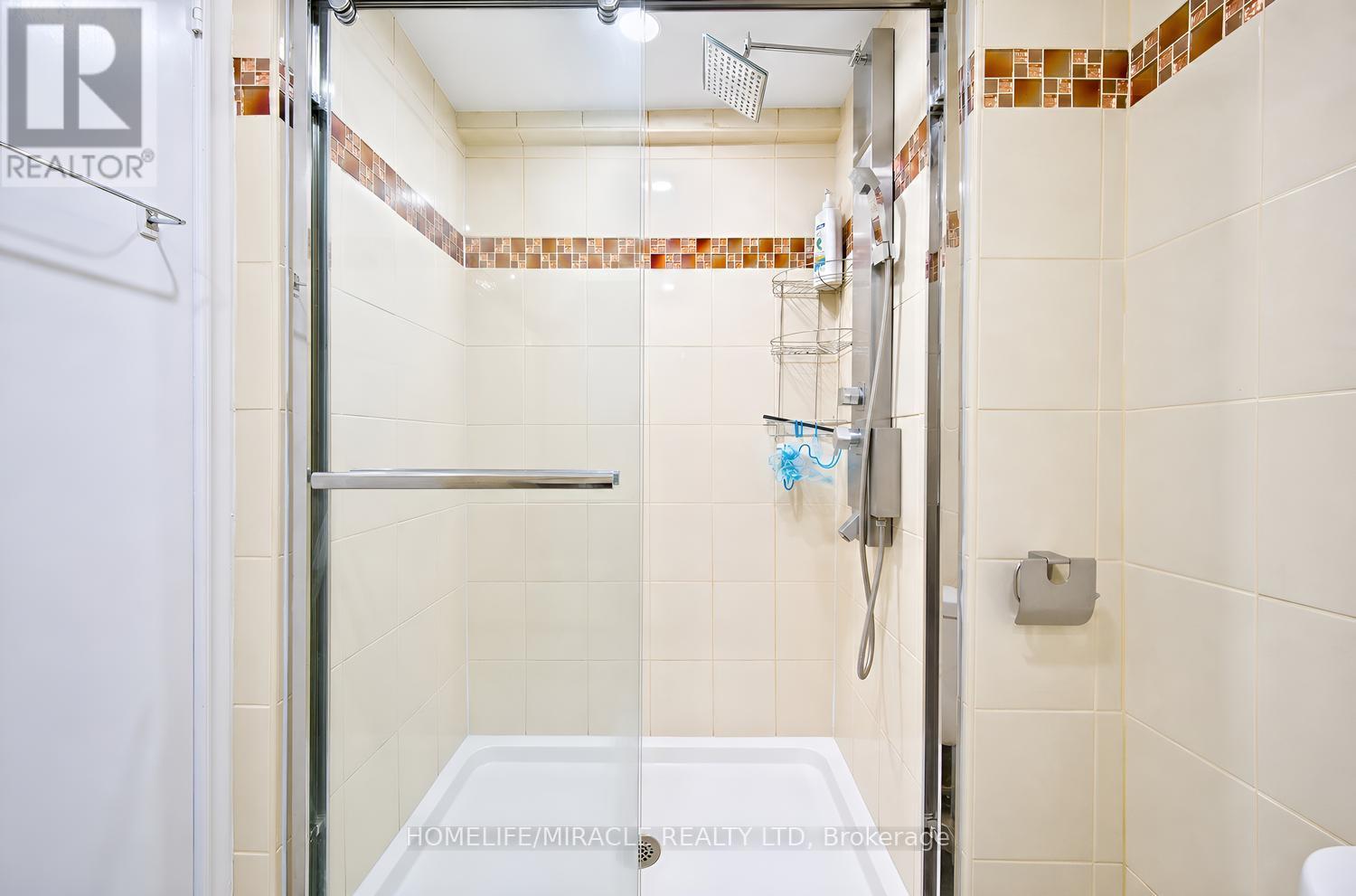 54 Sunderland Crescent, Toronto, Ontario  M1H 2V3 - Photo 35 - E13847426