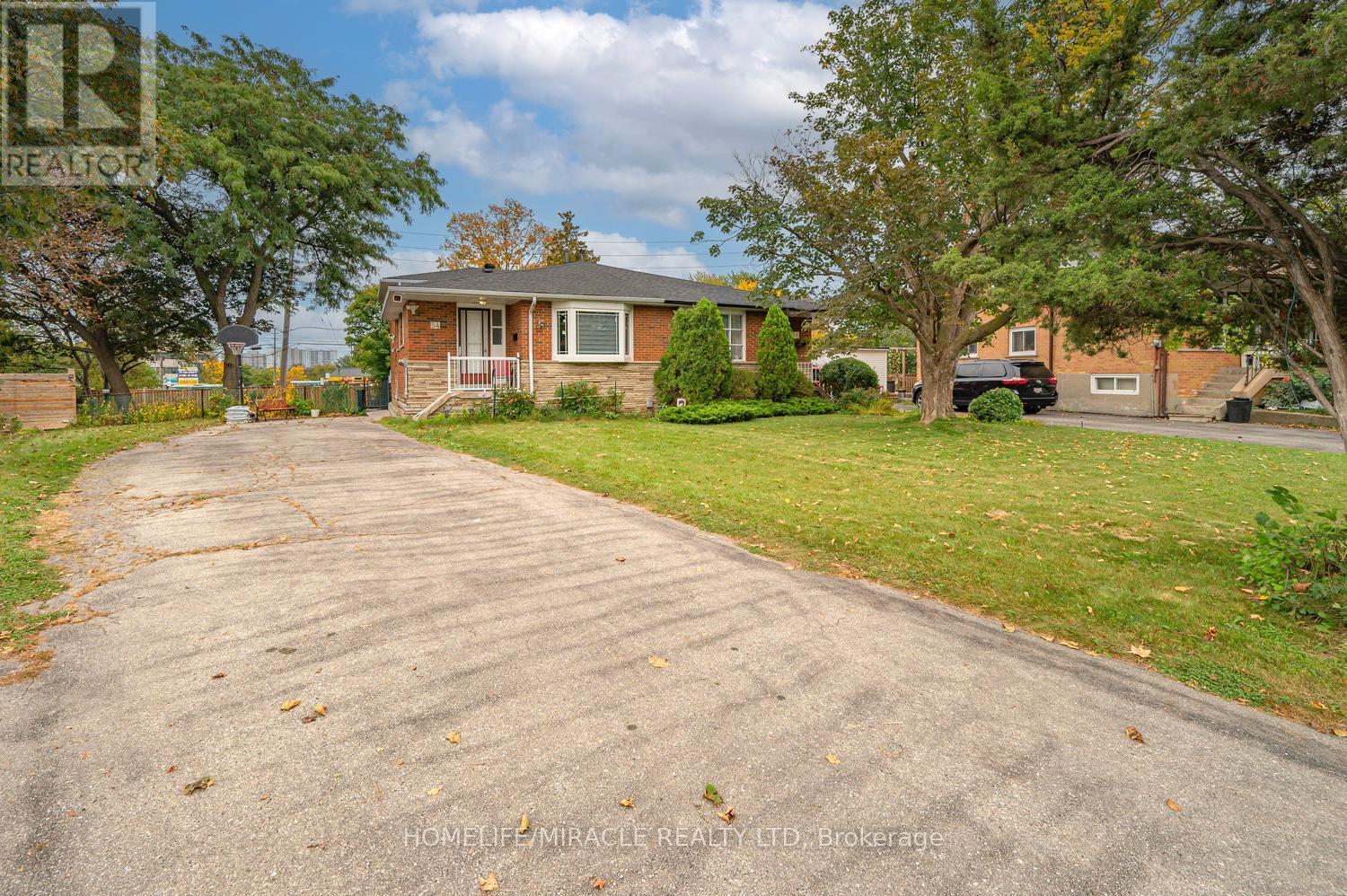 54 Sunderland Crescent, Toronto, Ontario  M1H 2V3 - Photo 6 - E13847426