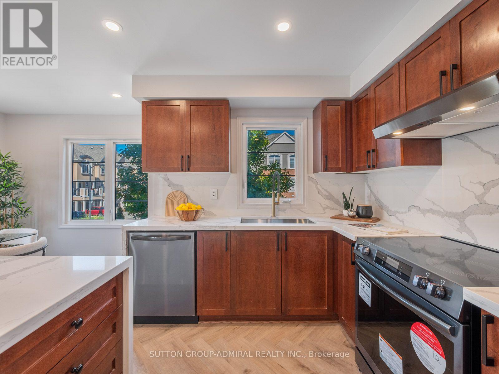 43 Deans Drive, Toronto, Ontario  M1L 0B9 - Photo 18 - E13847450