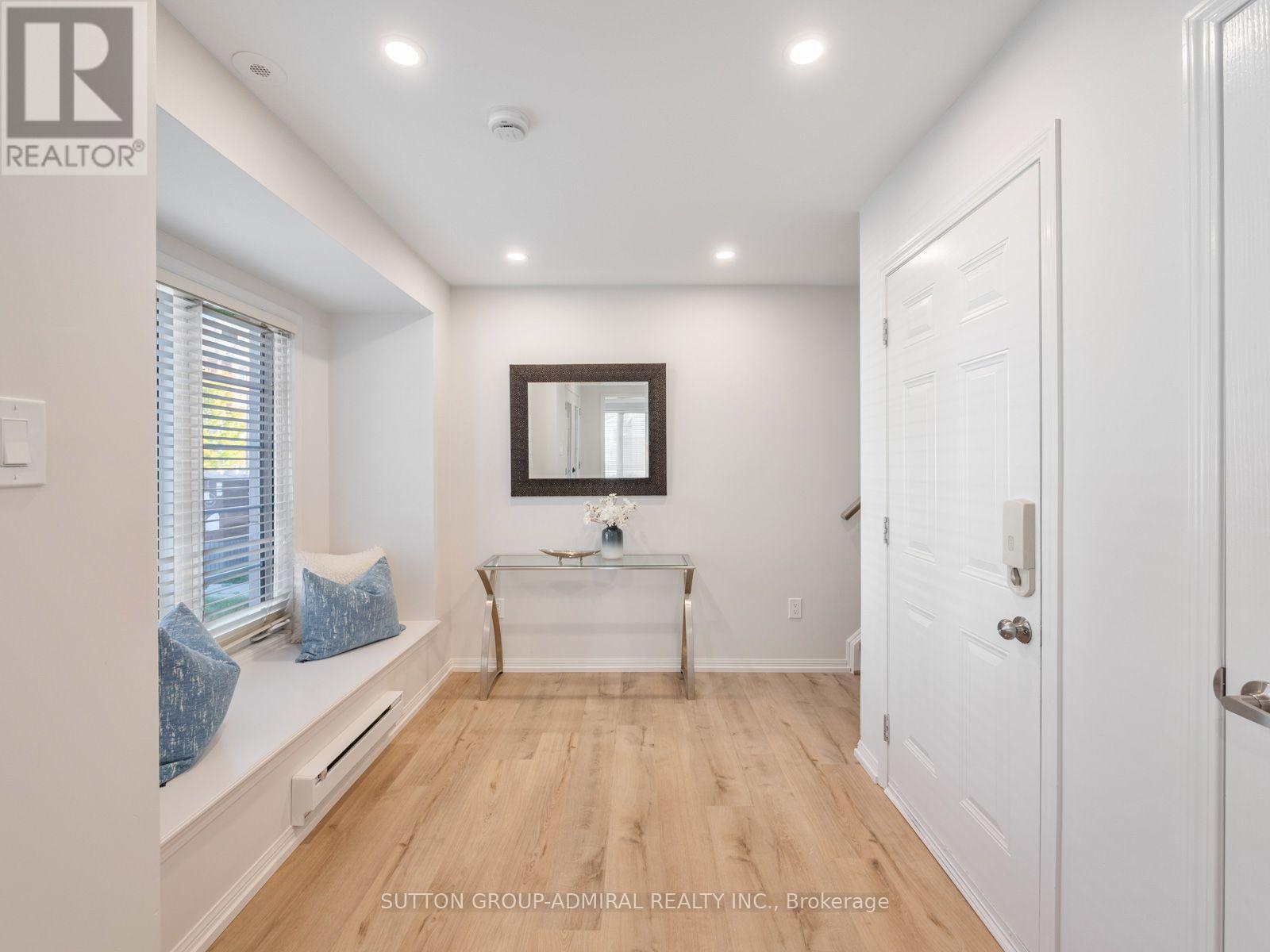 43 Deans Drive, Toronto, Ontario  M1L 0B9 - Photo 7 - E13847450