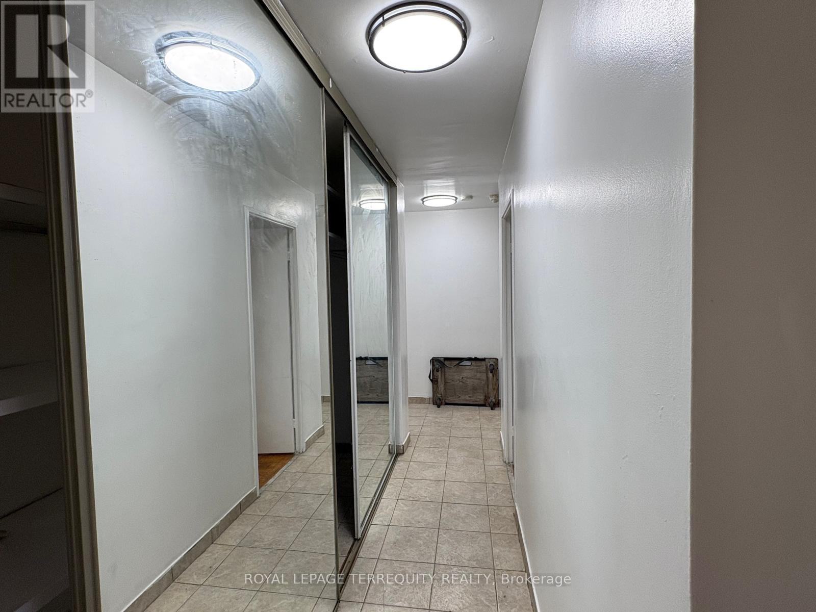 309 - 1 Massey Square, Toronto, Ontario  M4C 5L4 - Photo 18 - E13847534