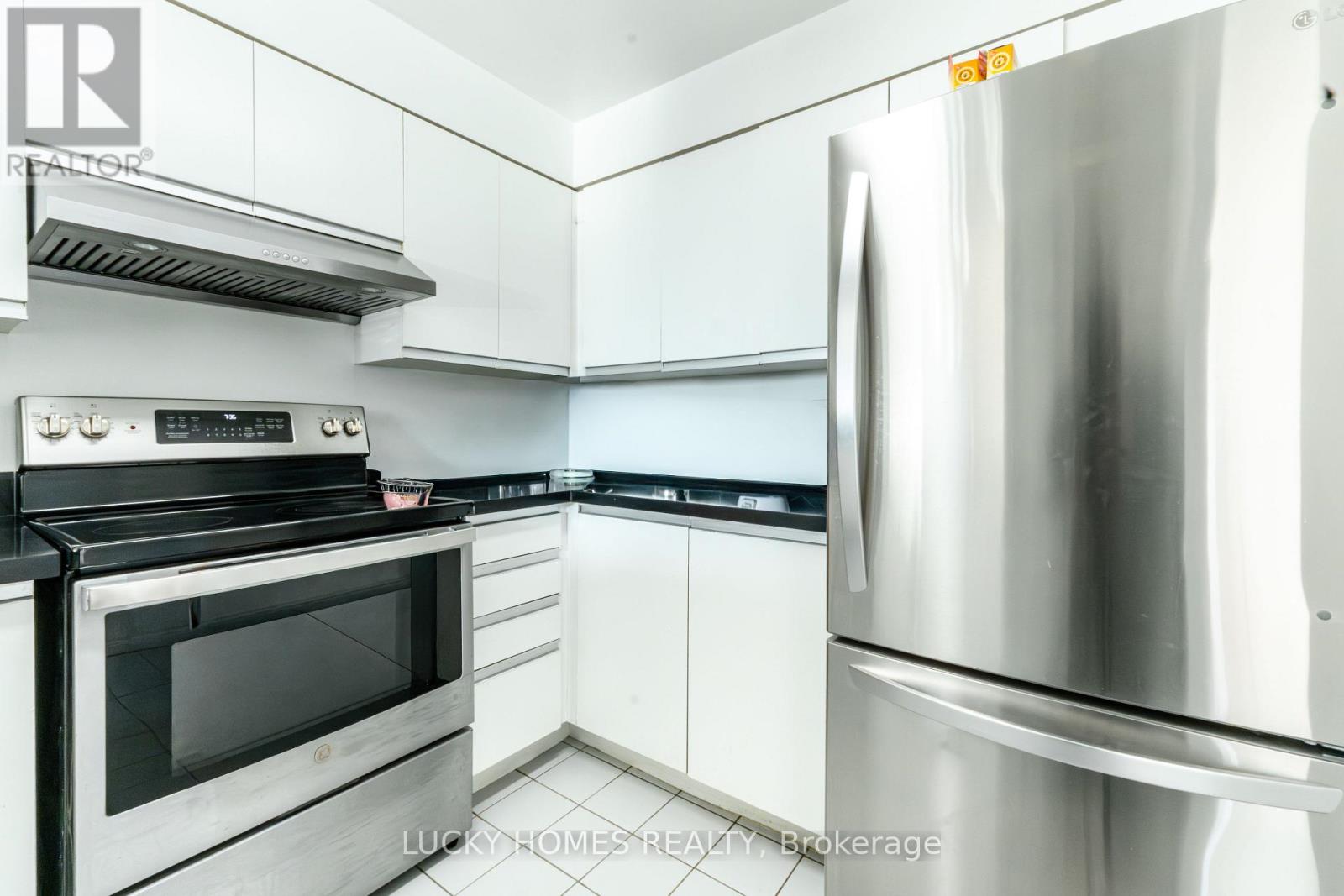 915 - 430 Mclevin Avenue, Toronto, Ontario  M1B 5P1 - Photo 21 - E13847642