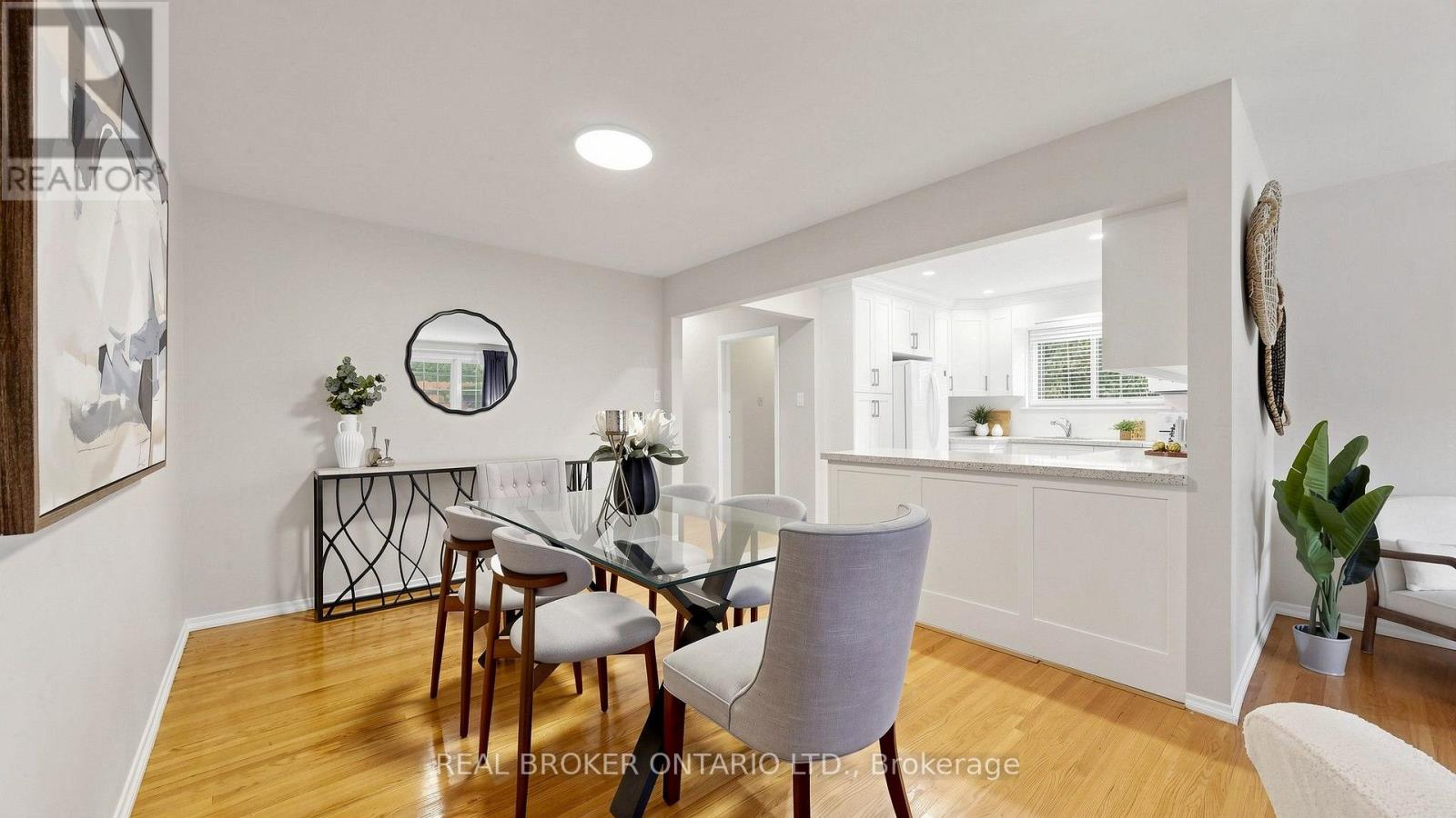 32 Cairnside Crescent, Toronto, Ontario  M2J 3M8 - Photo 13 - C13847810