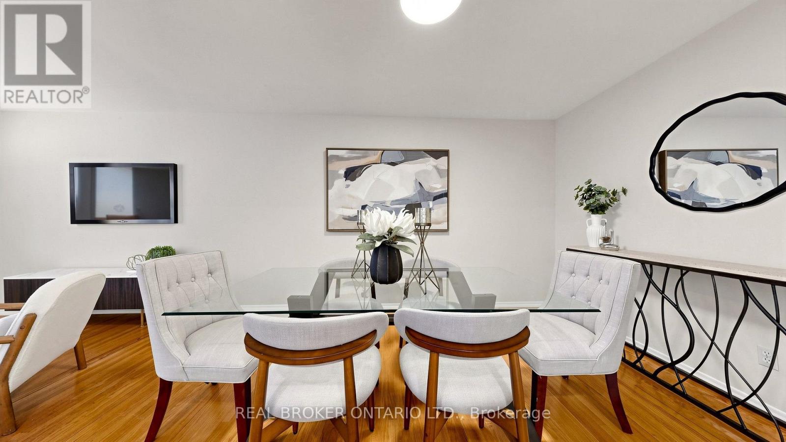 32 Cairnside Crescent, Toronto, Ontario  M2J 3M8 - Photo 15 - C13847810