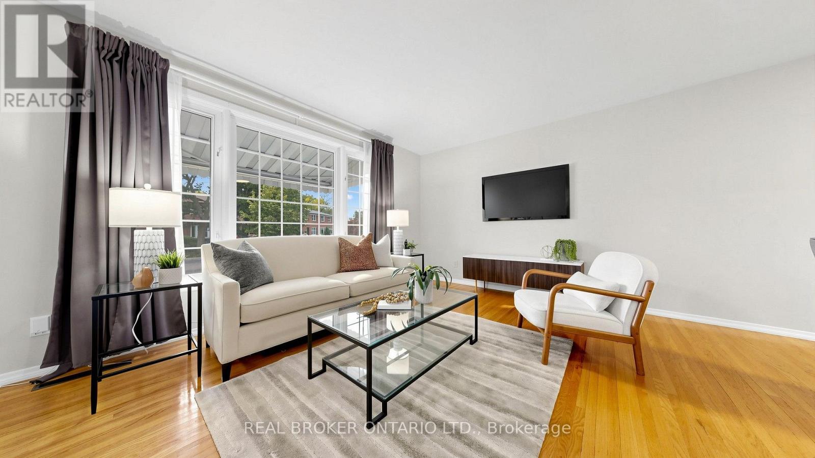 32 Cairnside Crescent, Toronto, Ontario  M2J 3M8 - Photo 6 - C13847810