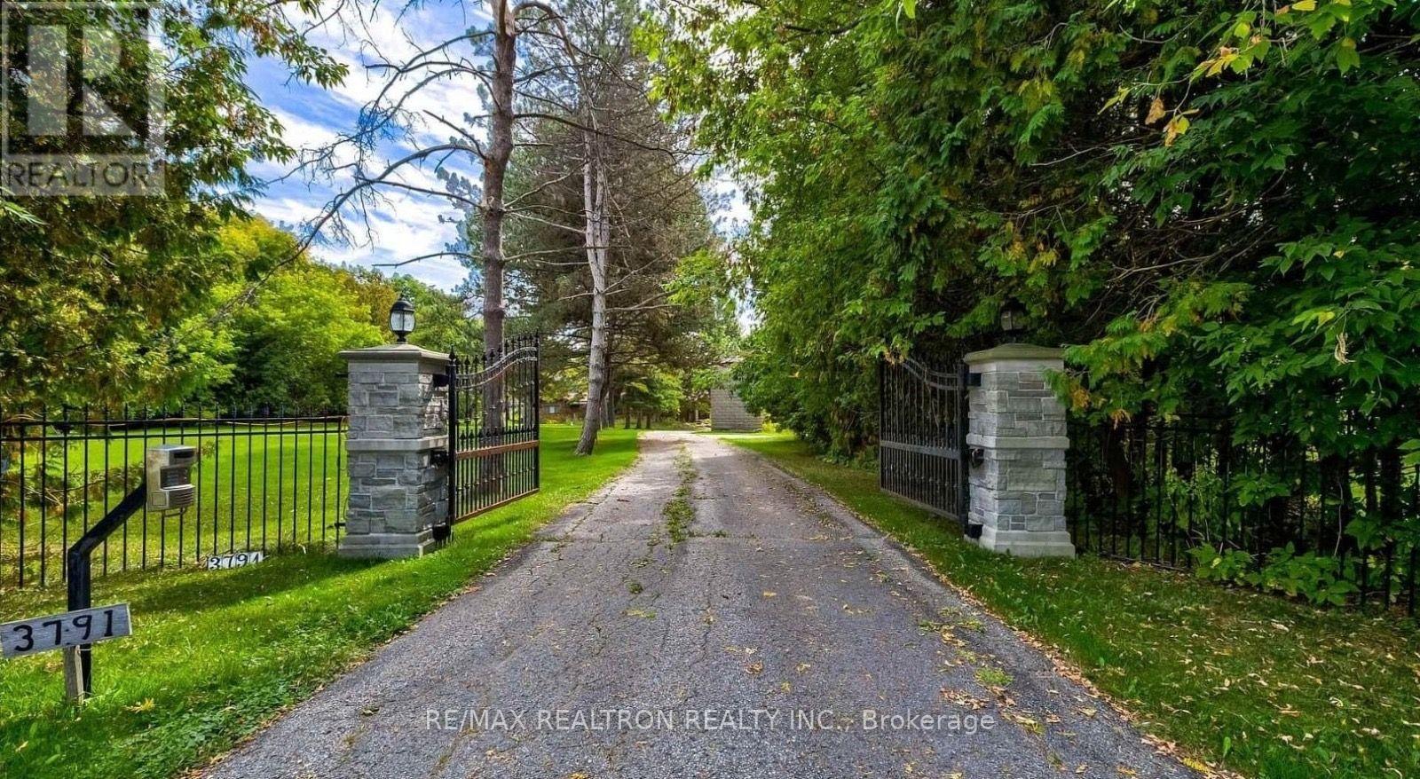 3791 Vivian Road, Whitchurch-Stouffville, Ontario  L0G 1E0 - Photo 2 - N13847376