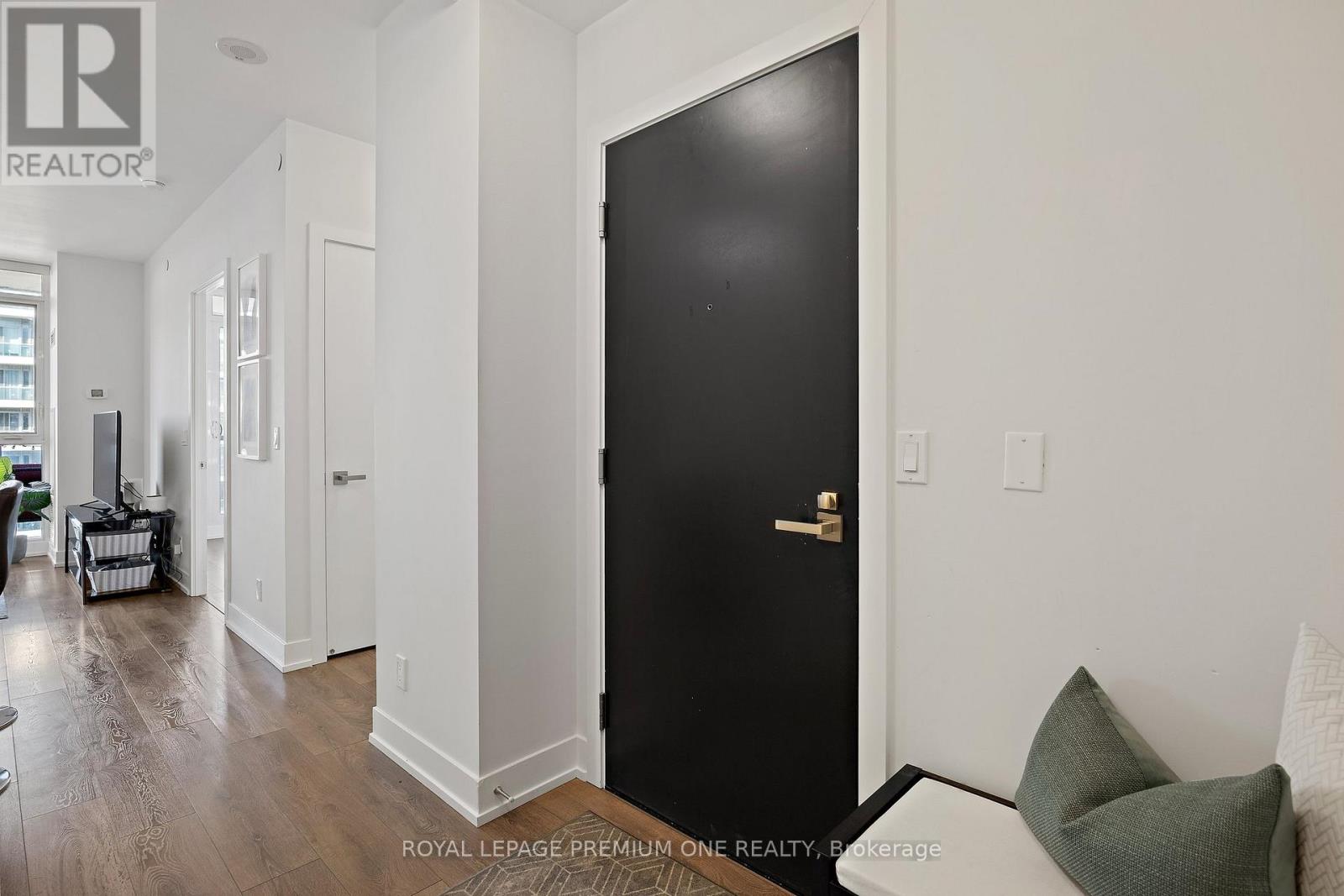 #1514 - 9471 Yonge Street, Richmond Hill, Ontario  L4C 1V5 - Photo 5 - N13847480