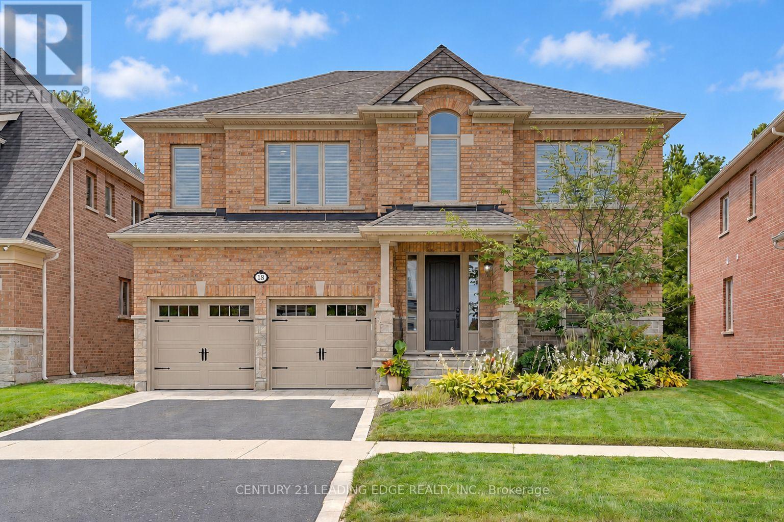 18 PHEASANT DRIVE, Richmond Hill, Ontario