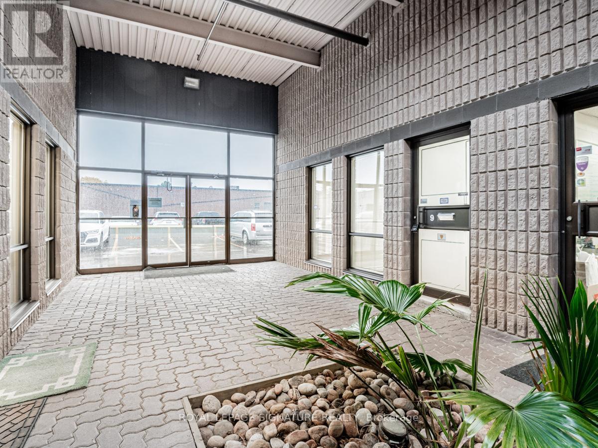 9 - 85 Ferrier Street, Markham (Milliken Mills West), Ontario  L3R 2Y9 - Photo 1 - N13847680