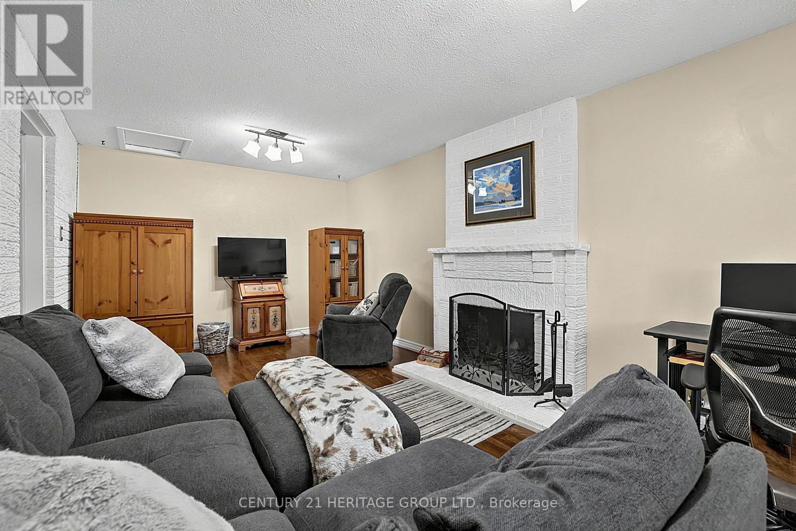 214 Lancaster Avenue, Newmarket, Ontario  L3Y 5X2 - Photo 16 - N13847736
