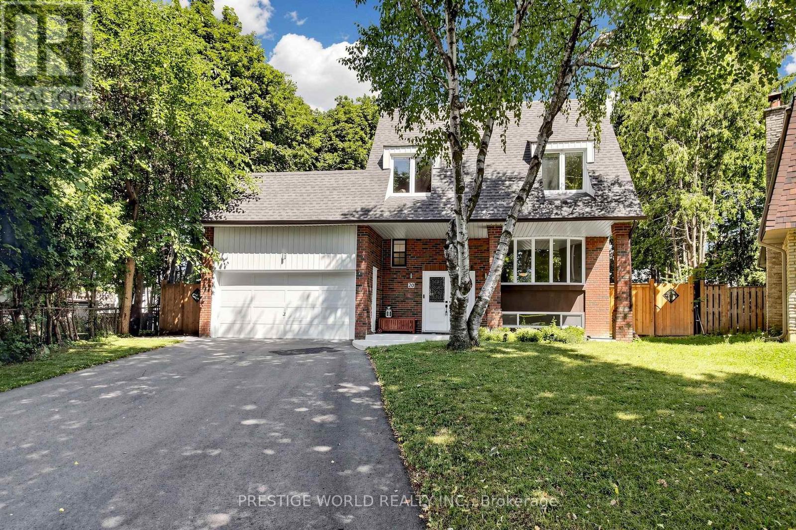 20 Hester Court, Markham, Ontario  L3T 3K5 - Photo 2 - N13847750