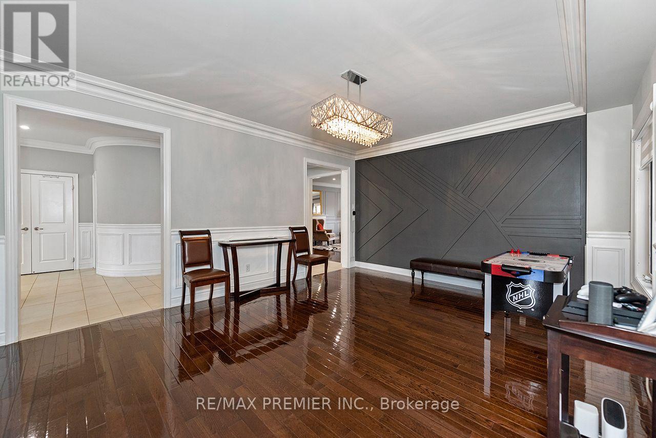 4 George Mckenzie Court, Toronto, Ontario  M9M 0E1 - Photo 16 - W13847356