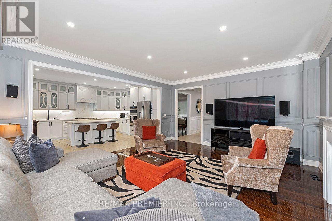 4 George Mckenzie Court, Toronto, Ontario  M9M 0E1 - Photo 20 - W13847356