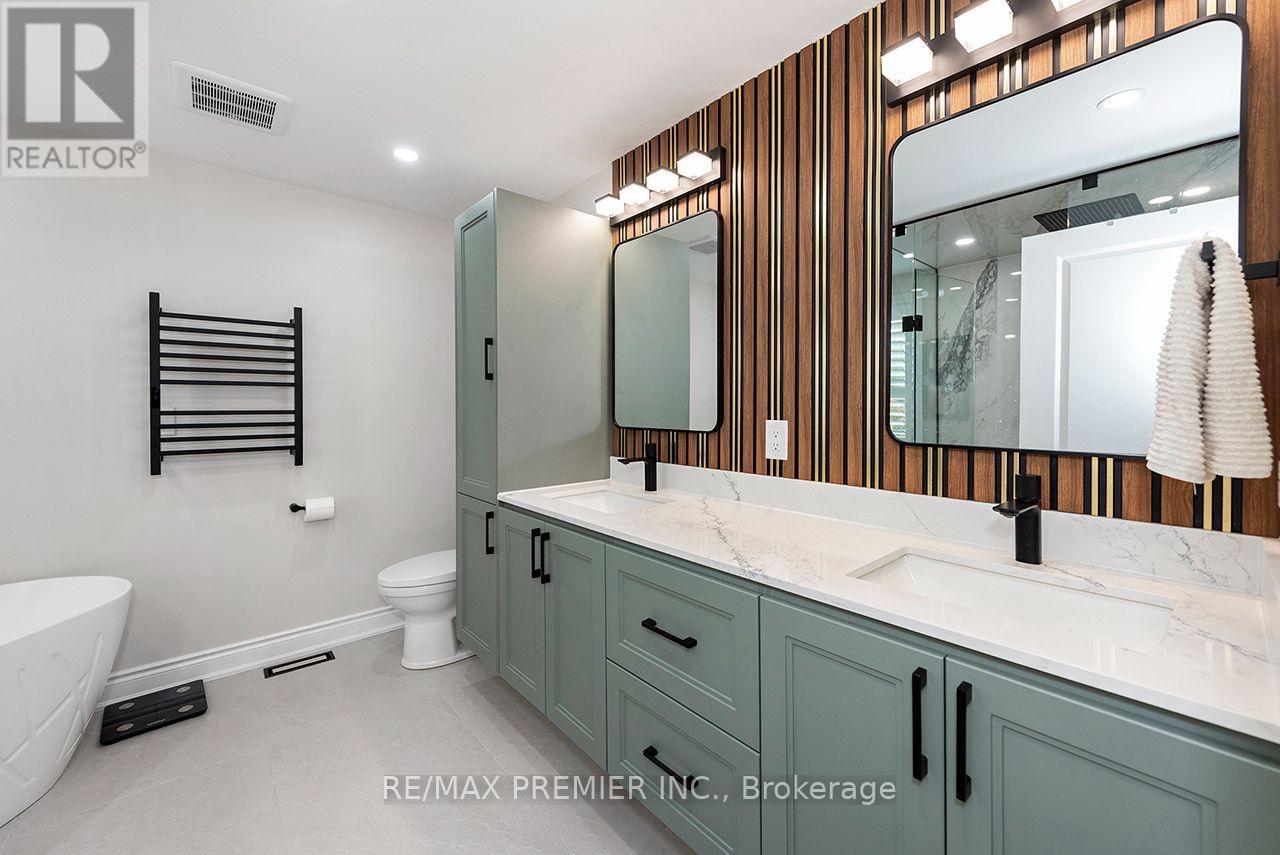 4 George Mckenzie Court, Toronto, Ontario  M9M 0E1 - Photo 31 - W13847356