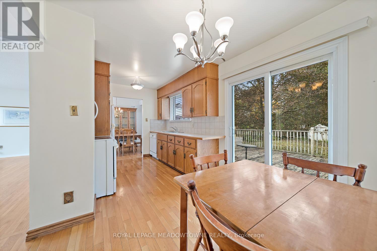5 Lucinda Place, Halton Hills, Ontario  L7G 1J8 - Photo 18 - W13847394