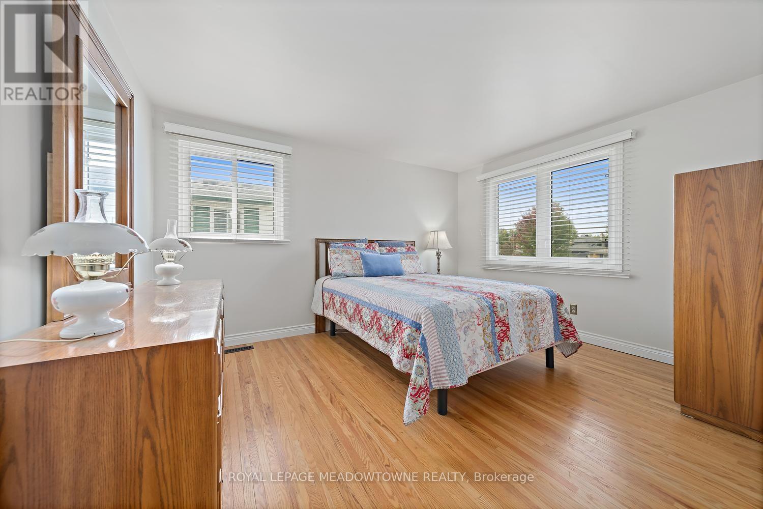 5 Lucinda Place, Halton Hills, Ontario  L7G 1J8 - Photo 21 - W13847394