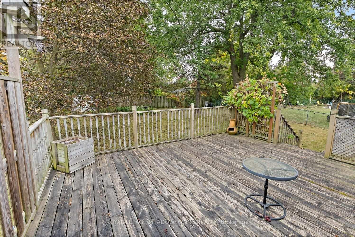 5 Lucinda Place, Halton Hills, Ontario  L7G 1J8 - Photo 33 - W13847394