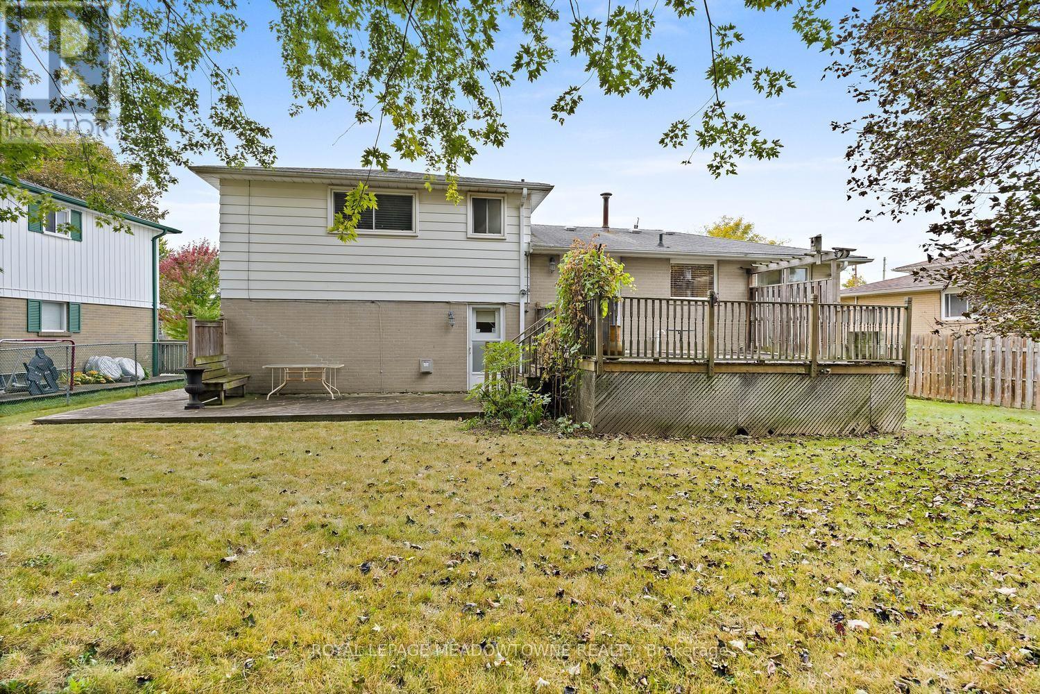 5 Lucinda Place, Halton Hills, Ontario  L7G 1J8 - Photo 37 - W13847394