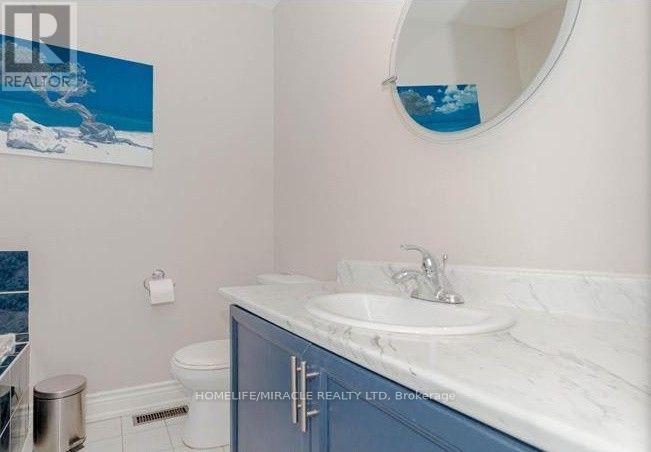 58 Summerdale Crescent, Brampton, Ontario  L6X 4V9 - Photo 12 - W13847418