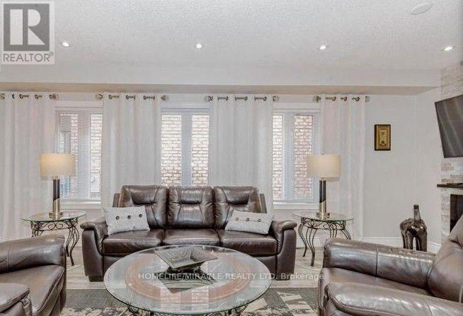 58 Summerdale Crescent, Brampton, Ontario  L6X 4V9 - Photo 6 - W13847418