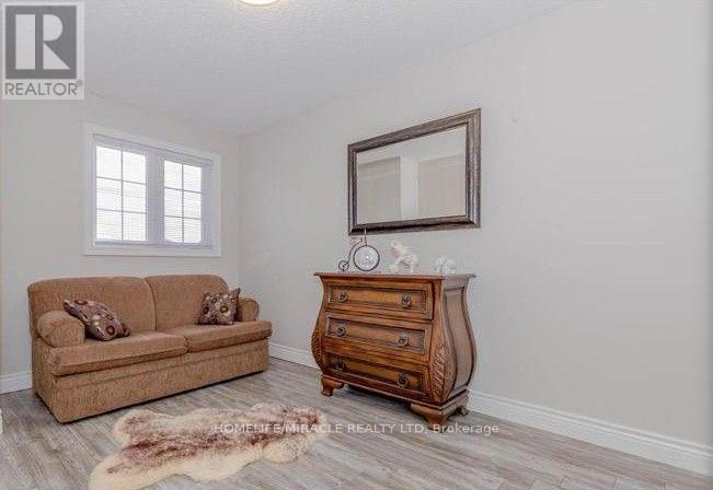 58 Summerdale Crescent, Brampton, Ontario  L6X 4V9 - Photo 9 - W13847418