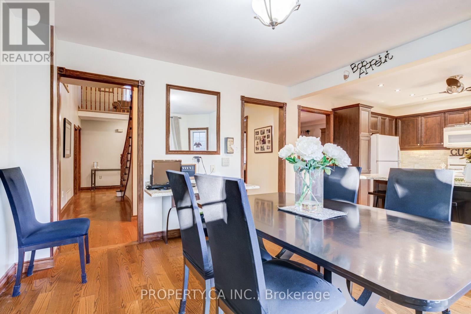 411 Freeman Crescent, Oakville, Ontario  L6H 4R4 - Photo 17 - W13847420