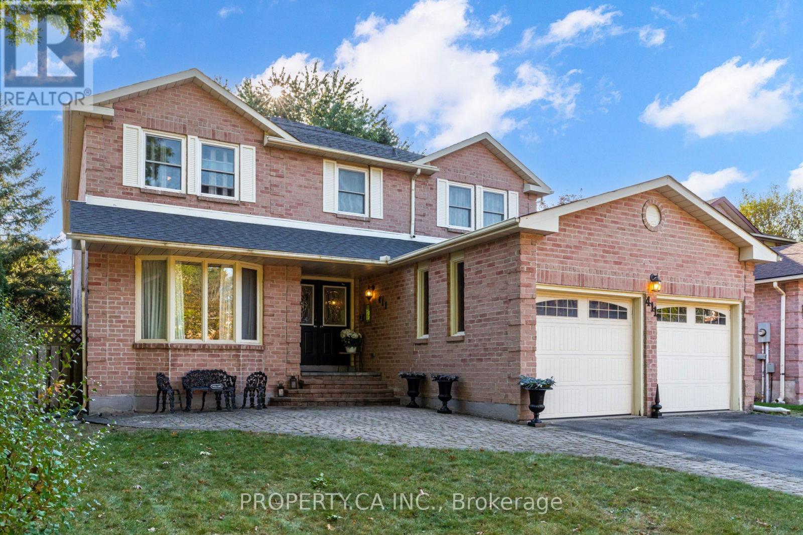 411 Freeman Crescent, Oakville, Ontario  L6H 4R4 - Photo 2 - W13847420