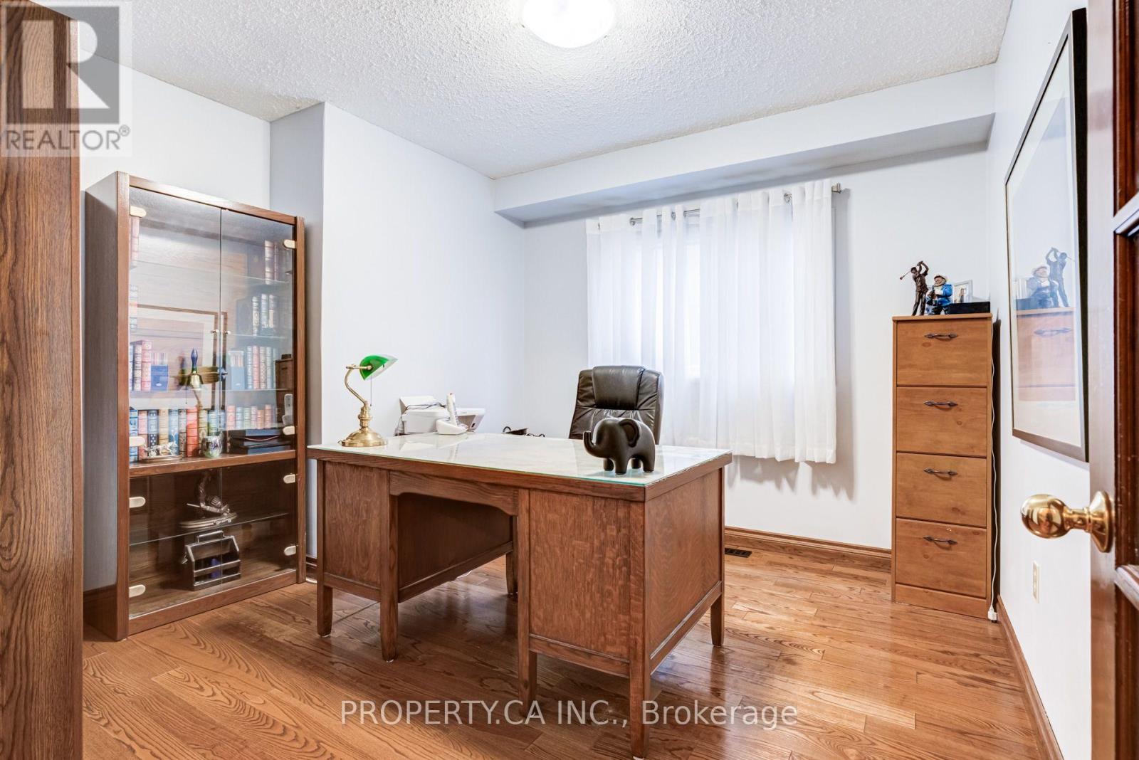 411 Freeman Crescent, Oakville, Ontario  L6H 4R4 - Photo 21 - W13847420