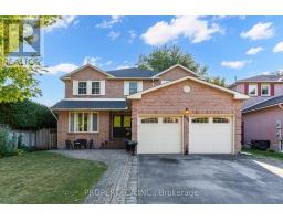 411 FREEMAN CRESCENT, Oakville, Ontario