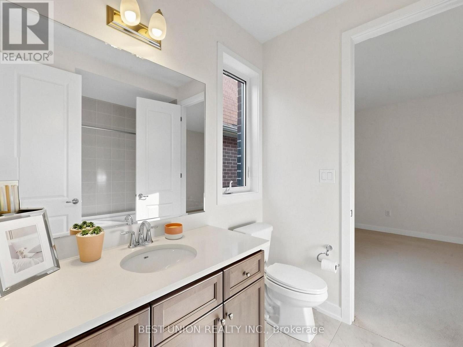 339 Harold Dent Trail, Oakville, Ontario  L6M 1R3 - Photo 38 - W13847434