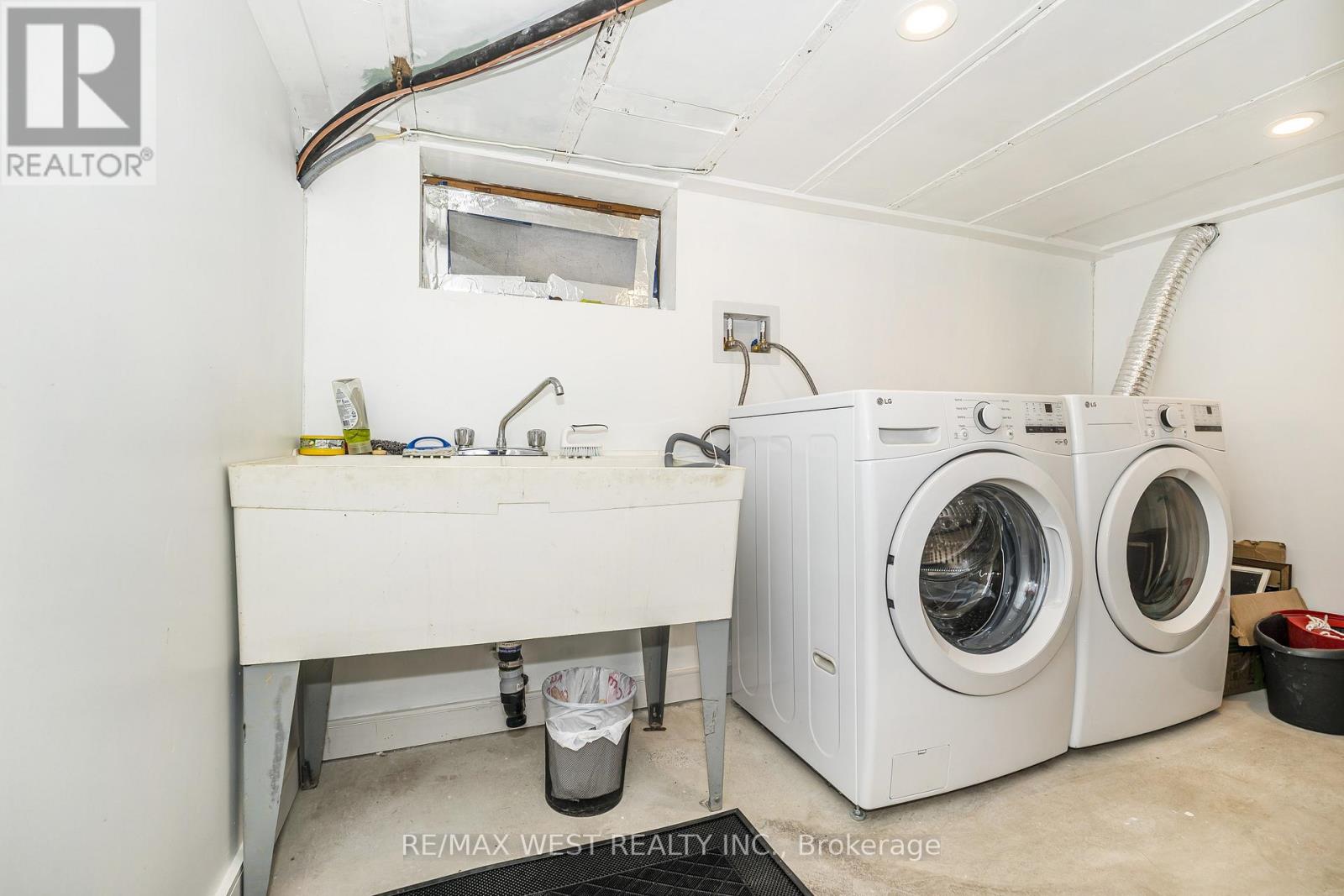 83 Scott Road, Toronto, Ontario  M6M 3T3 - Photo 17 - W13847490