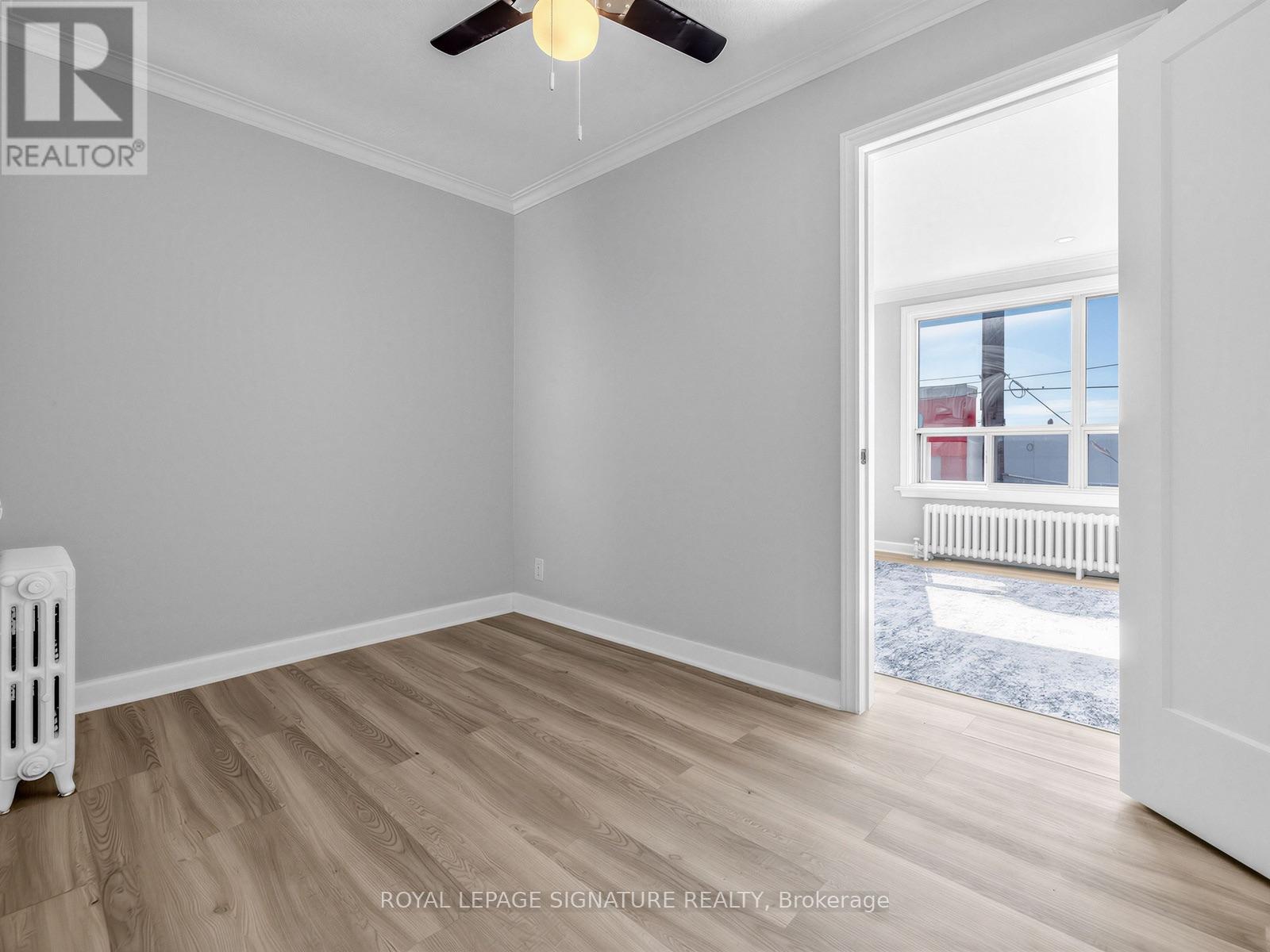 2260 Eglinton Avenue W, Toronto, Ontario  M6E 2L3 - Photo 8 - W13847496