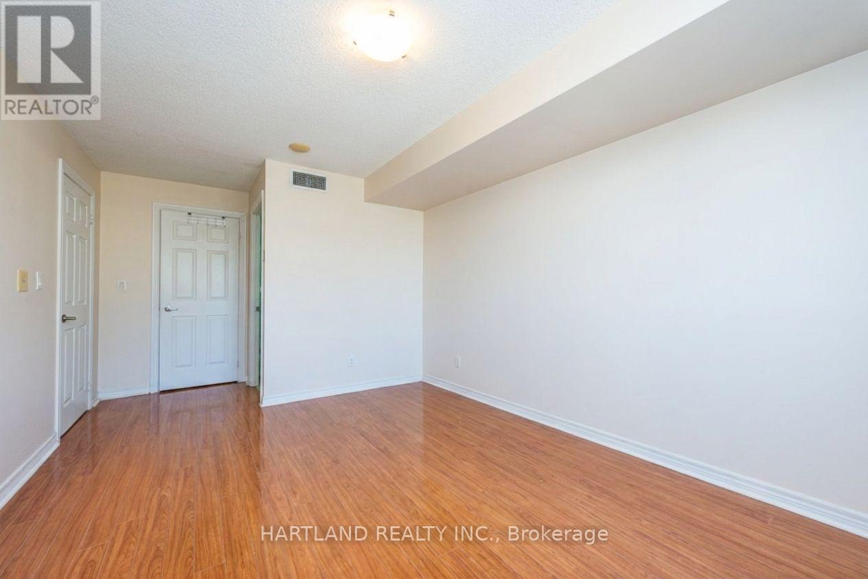 405 - 310 Burnhamthorpe Road W, Mississauga, Ontario  L5B 4P9 - Photo 13 - W13847498
