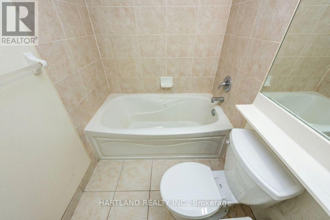 405 - 310 Burnhamthorpe Road W, Mississauga, Ontario  L5B 4P9 - Photo 17 - W13847498