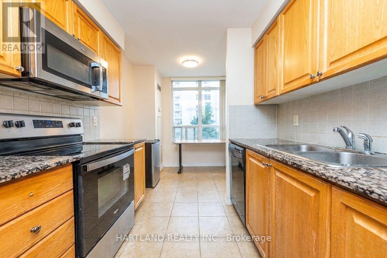 405 - 310 Burnhamthorpe Road W, Mississauga, Ontario  L5B 4P9 - Photo 18 - W13847498