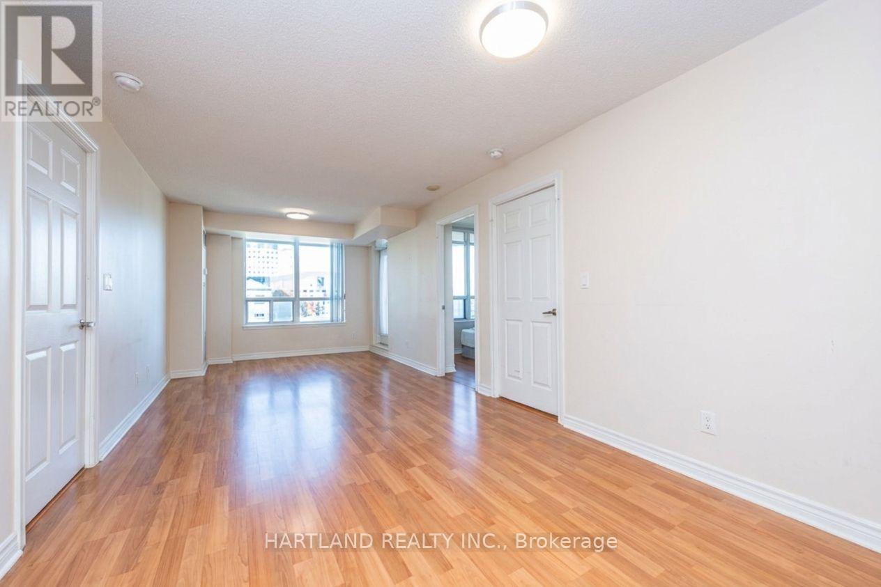 405 - 310 Burnhamthorpe Road W, Mississauga, Ontario  L5B 4P9 - Photo 6 - W13847498