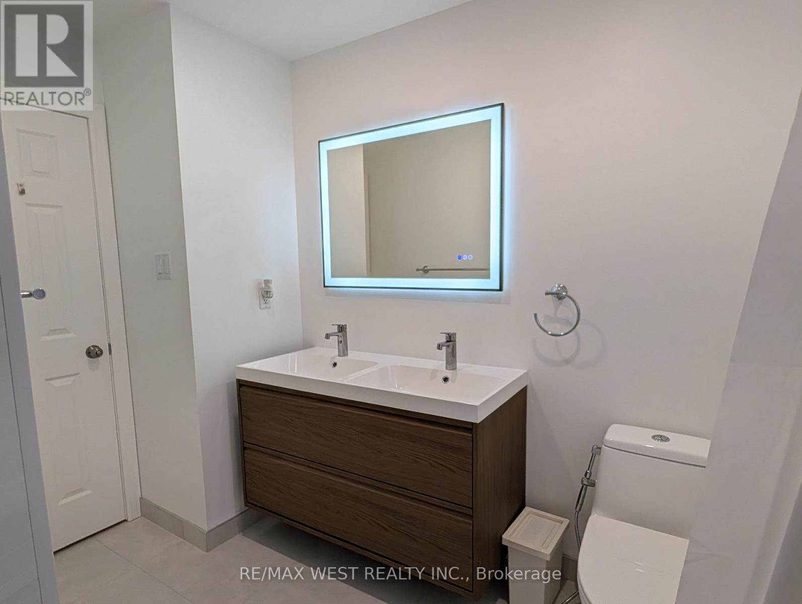 2213 Ridge Landing, Oakville, Ontario  L6M 3L7 - Photo 20 - W13847548