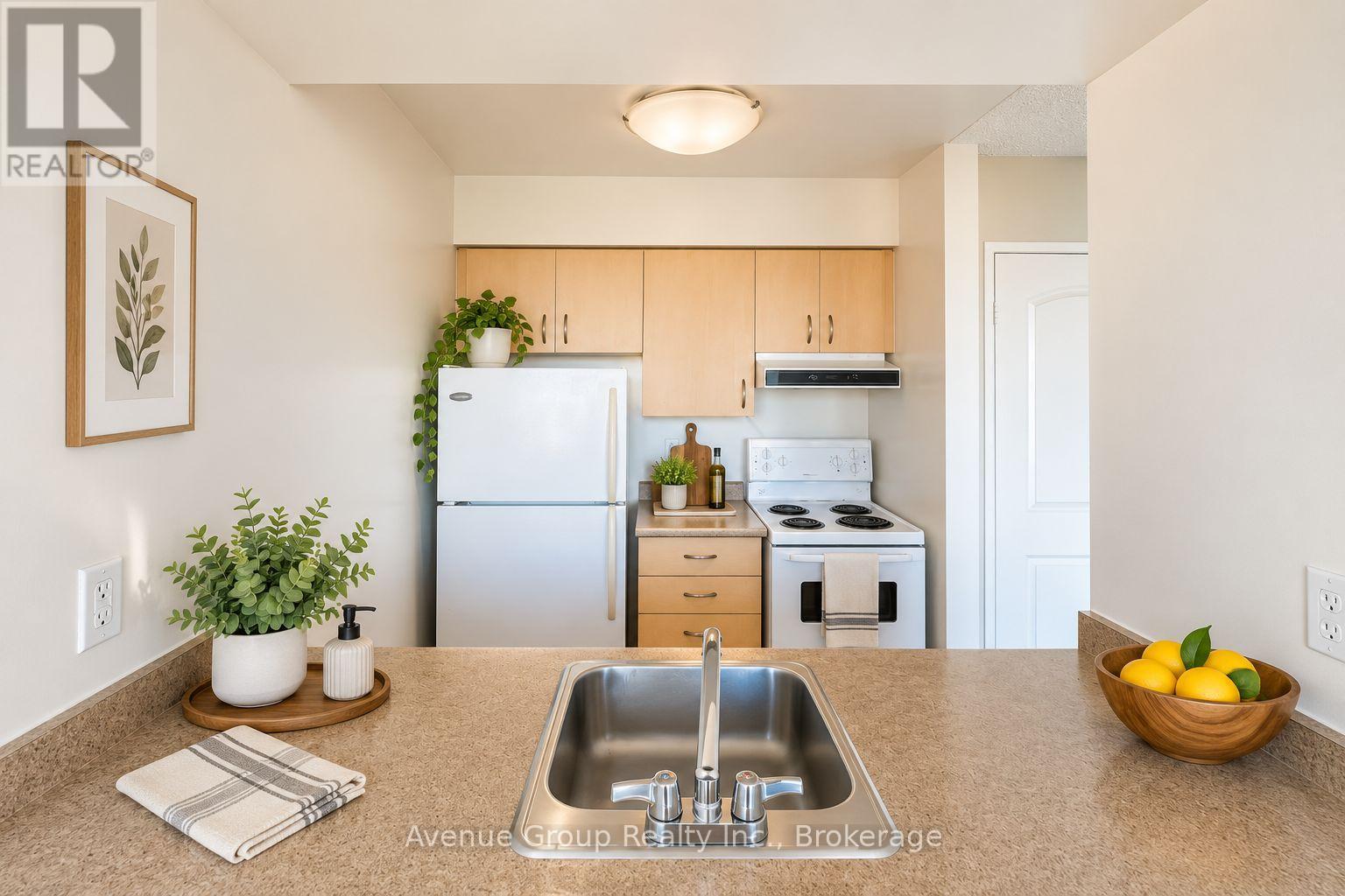 712 - 171 Main Street N, Brampton, Ontario  L6X 0H4 - Photo 2 - W13847576