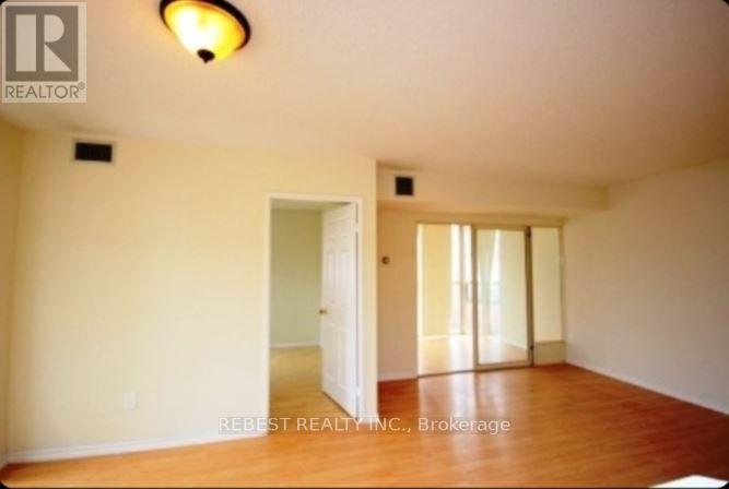 504 - 265 Enfield Place, Mississauga, Ontario  L5B 3Y6 - Photo 11 - W13847626