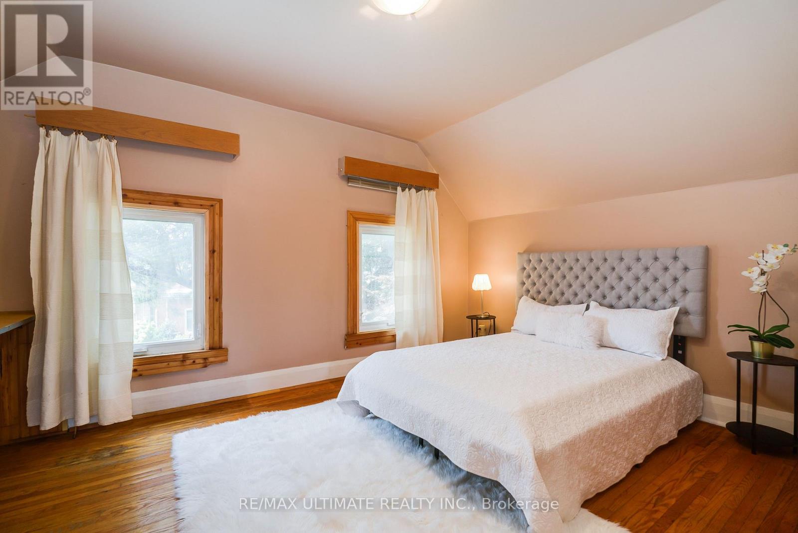 251 Boon Avenue, Toronto, Ontario  M6E 3Z7 - Photo 15 - W13847654