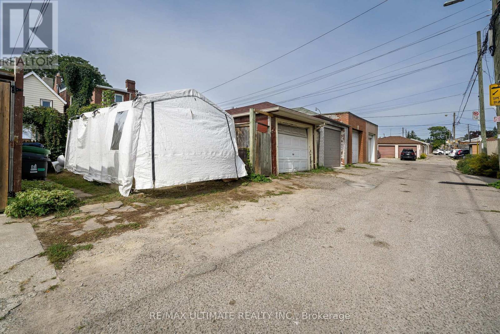251 Boon Avenue, Toronto, Ontario  M6E 3Z7 - Photo 38 - W13847654