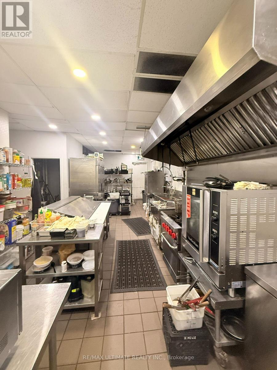 2865 Dundas Street W, Toronto, Ontario  M6P 1Y9 - Photo 17 - W13847658