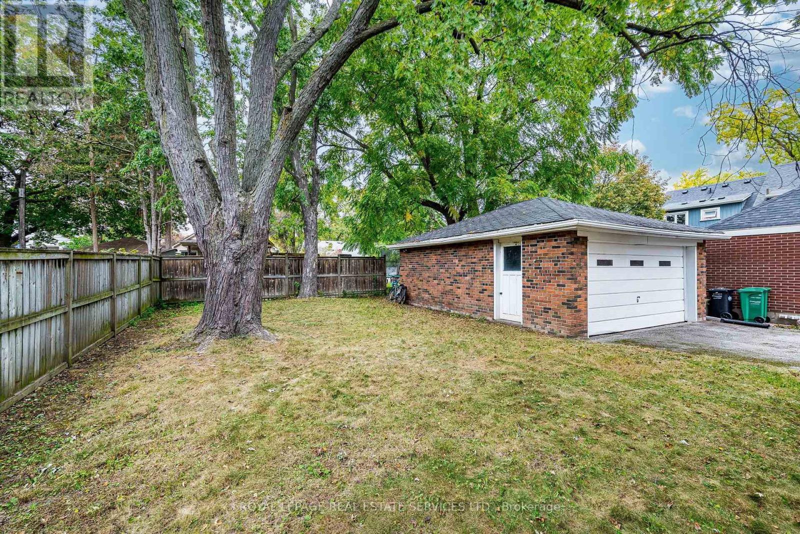 46 Frederick Street, Brampton, Ontario  L6Y 1G6 - Photo 30 - W13847676
