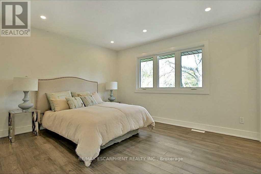 239 Guelph Line, Burlington, Ontario  L7R 3K6 - Photo 13 - W13847772