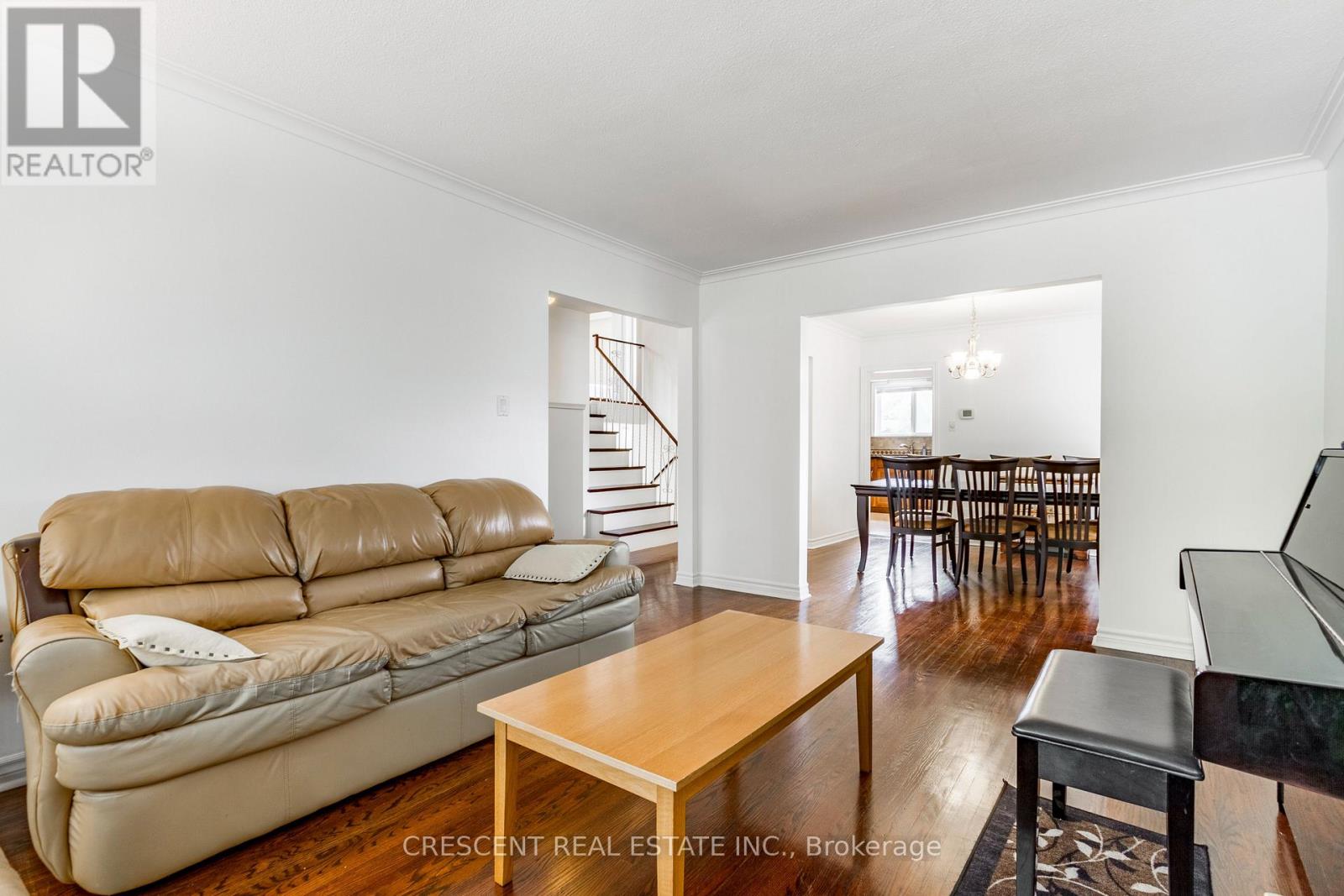 9 Clay Court, Toronto, Ontario  M9A 4S2 - Photo 8 - W13847794